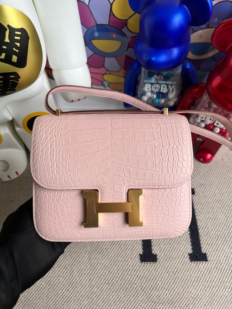 Uncle Bench Hermes Uncle Bench Hermes Constance Alligator matt Dreamy pink Gold Hardware 18cm Full Handmade
