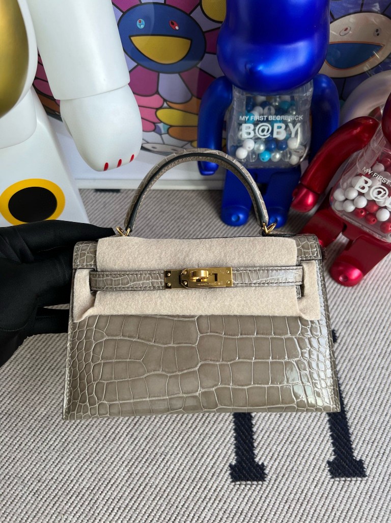 Uncle Bench Hermes Mini kelly ll Alligator shiny ck81 gris T Gold Hardware 19cm Full Handmade