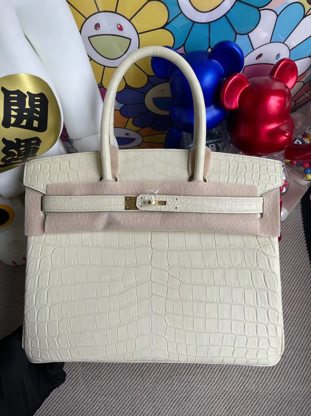 Uncle Bench Hermes Birkin matte nilo crocodile 8L Creamy white Gold buckle 30cm