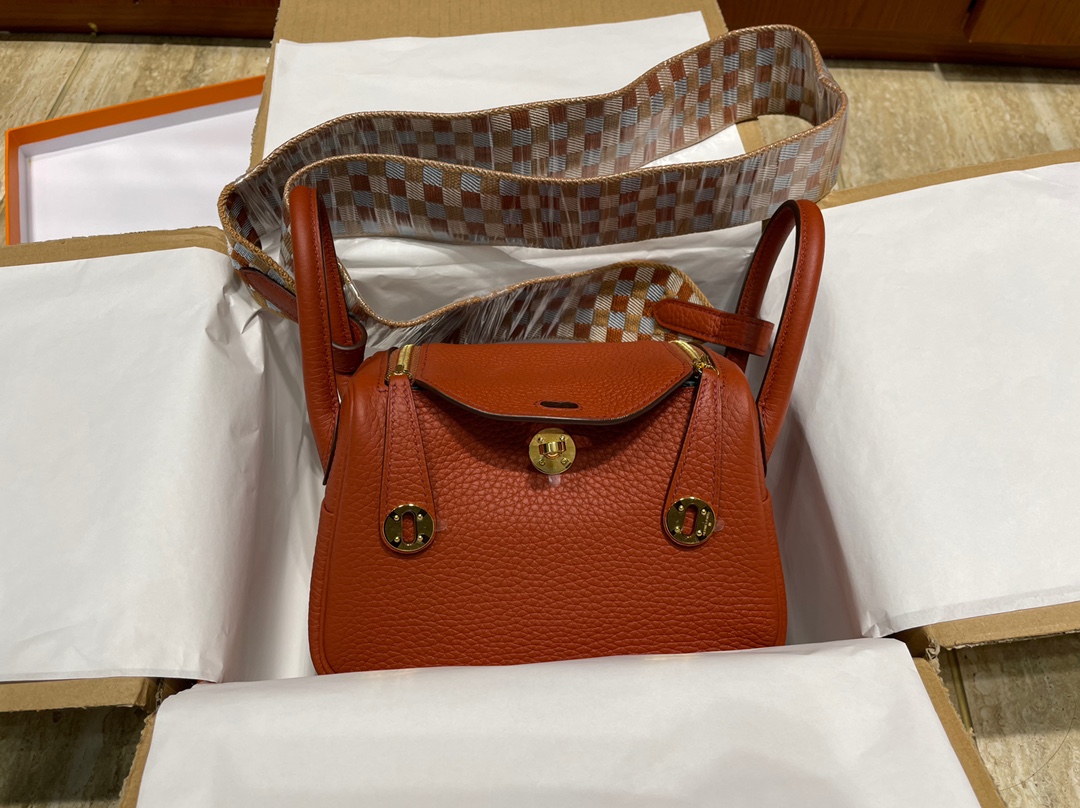Uncle Bench Hermes Mini lindy Clemence new Caramel color wide Woven straps Gold Hardware GHW 20cm Full Handmade