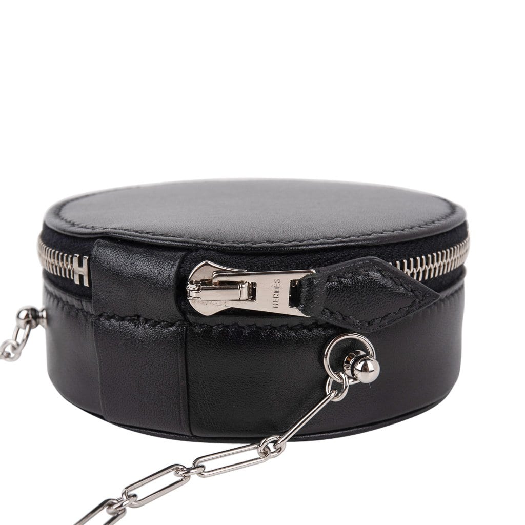 Hermès Micro Rond Veau Noir Villandry Paper Clip Chain – Limited Edition Hermes Limited Edition Micro Rond Veau Noir Villandry Bag Paper Clip Chain - view 2