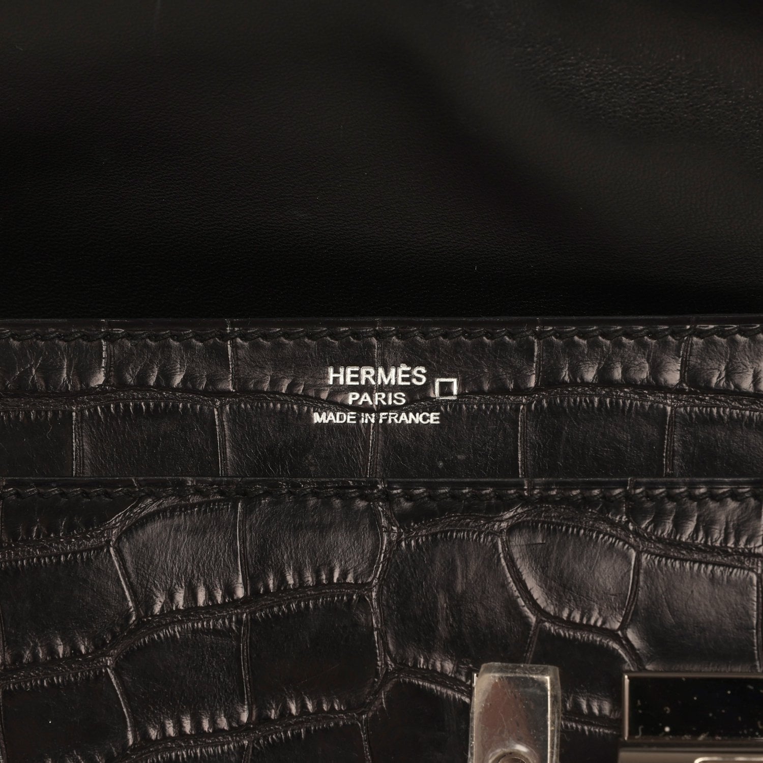 Hermès Verrou Clutch Black Matte Alligator Mississippiensis Palladium Hardware Hermes Verrou Clutch Black Matte Alligator Mississippiensis Palladium Hardware - View 8