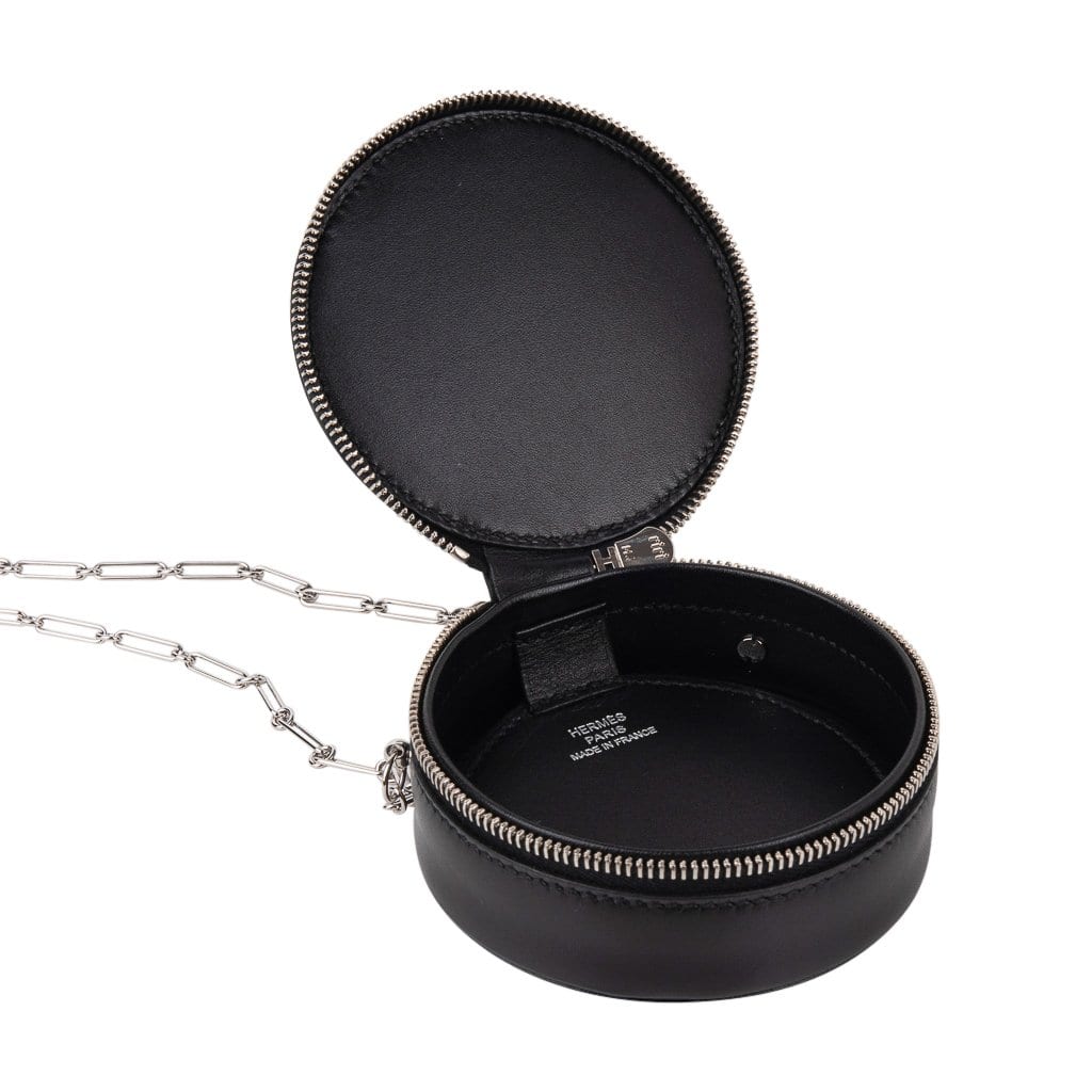Hermès Micro Rond Veau Noir Villandry Paper Clip Chain – Limited Edition Hermes Limited Edition Micro Rond Veau Noir Villandry Bag Paper Clip Chain - view 8