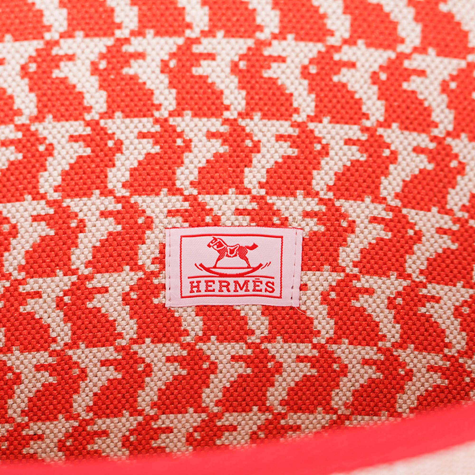 Hermès Animaux Pixel Backpack Red Canvas Toile Barenia Leather Rabbit Print – Limited Edition Hermes Animaux Pixel Backpack Red Canvas Toile Barenia Leather Rabbit Print Limited Edition - view 11