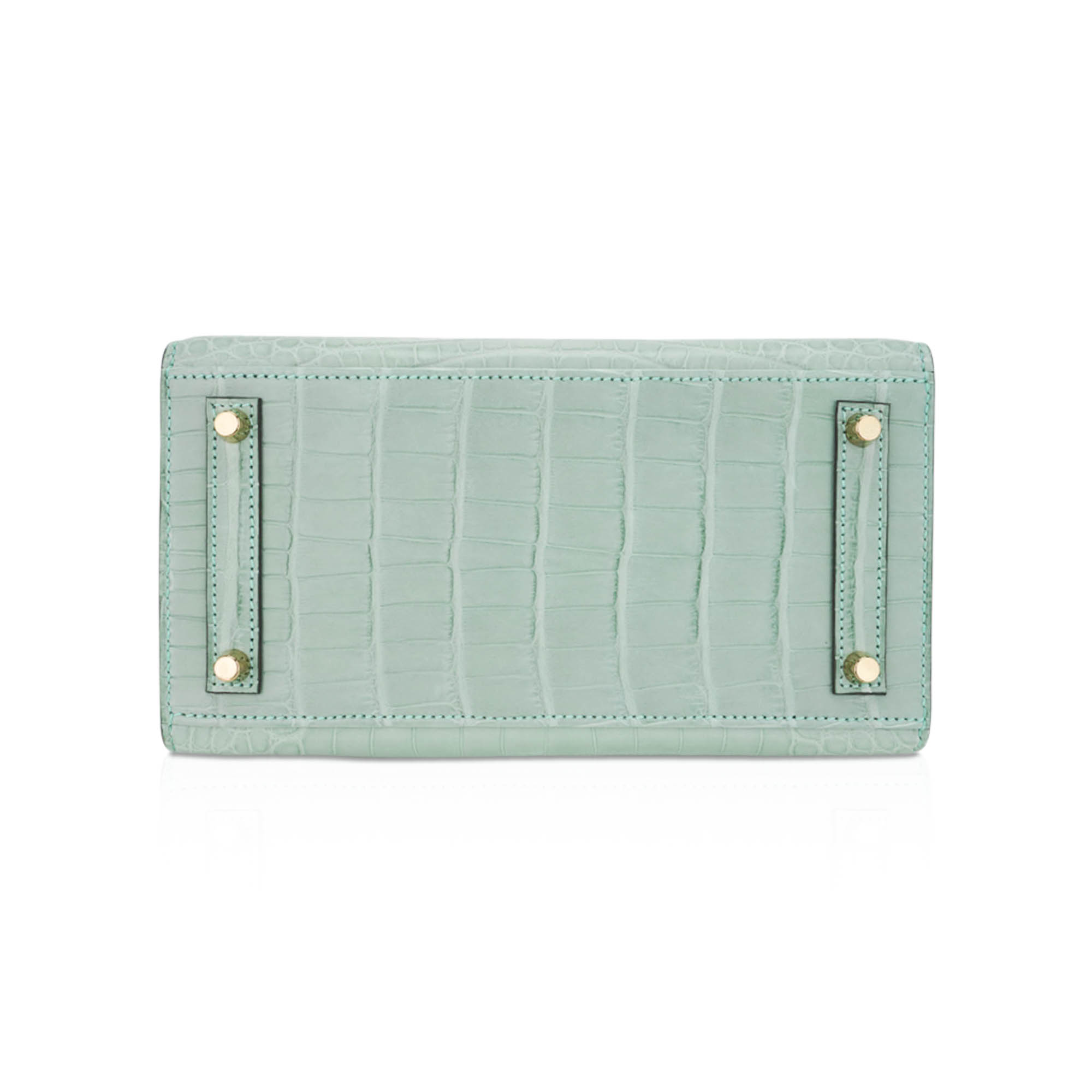 Hermès Birkin 20 Sellier Vert D’Eau Matte Alligator with Gold Hardware – Limited Edition Hermes Limited Edition Birkin 20 Sellier Bag Vert D’Eau Matte Alligator with Gold Hardware - view 11