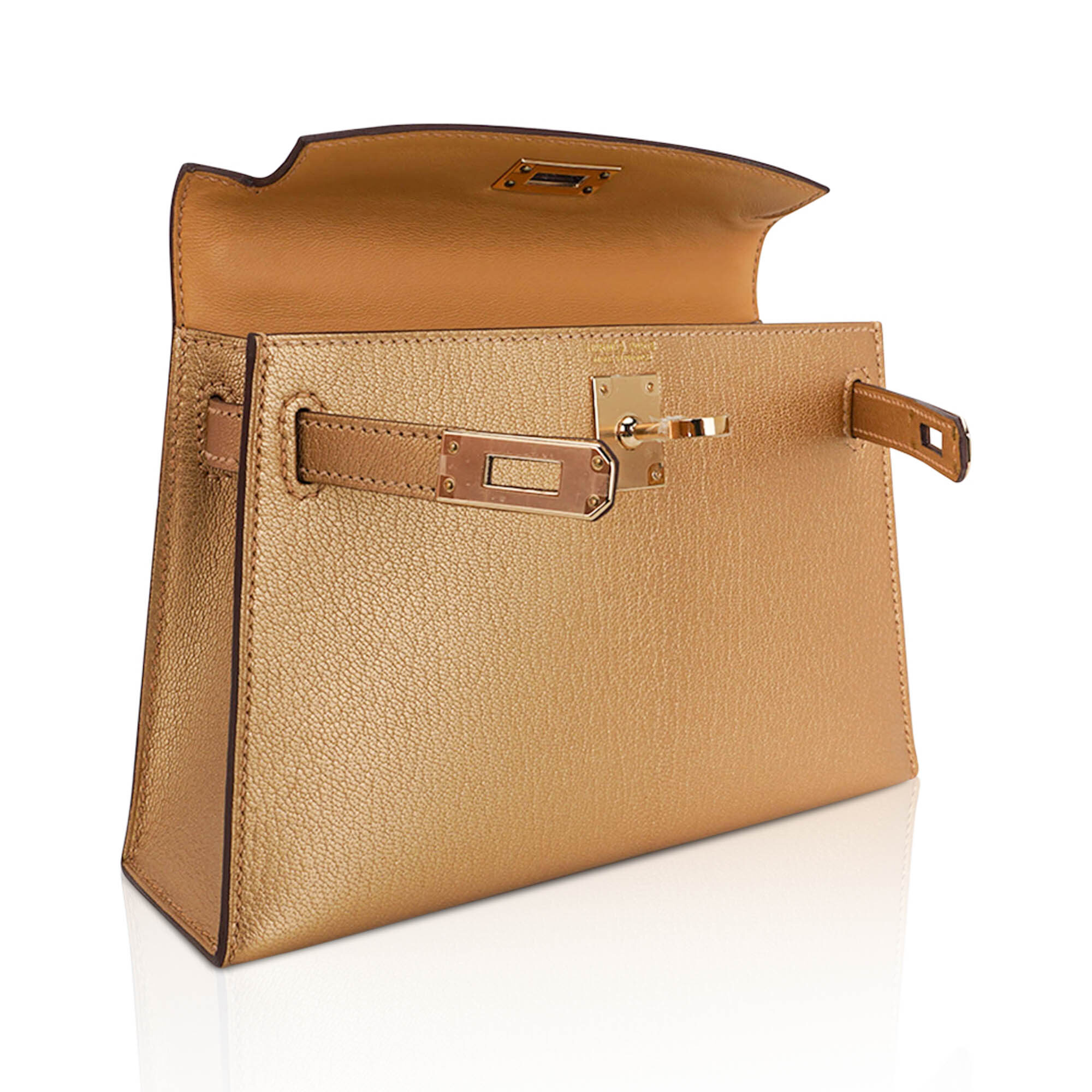 Hermès Kelly Sellier 20 Metallic Dore Chevre Chamkilight Permabrass Hardware Hermès Kelly Sellier 20 Metallic Dore Chevre Chamkilight Permabrass Hardware - view 10
