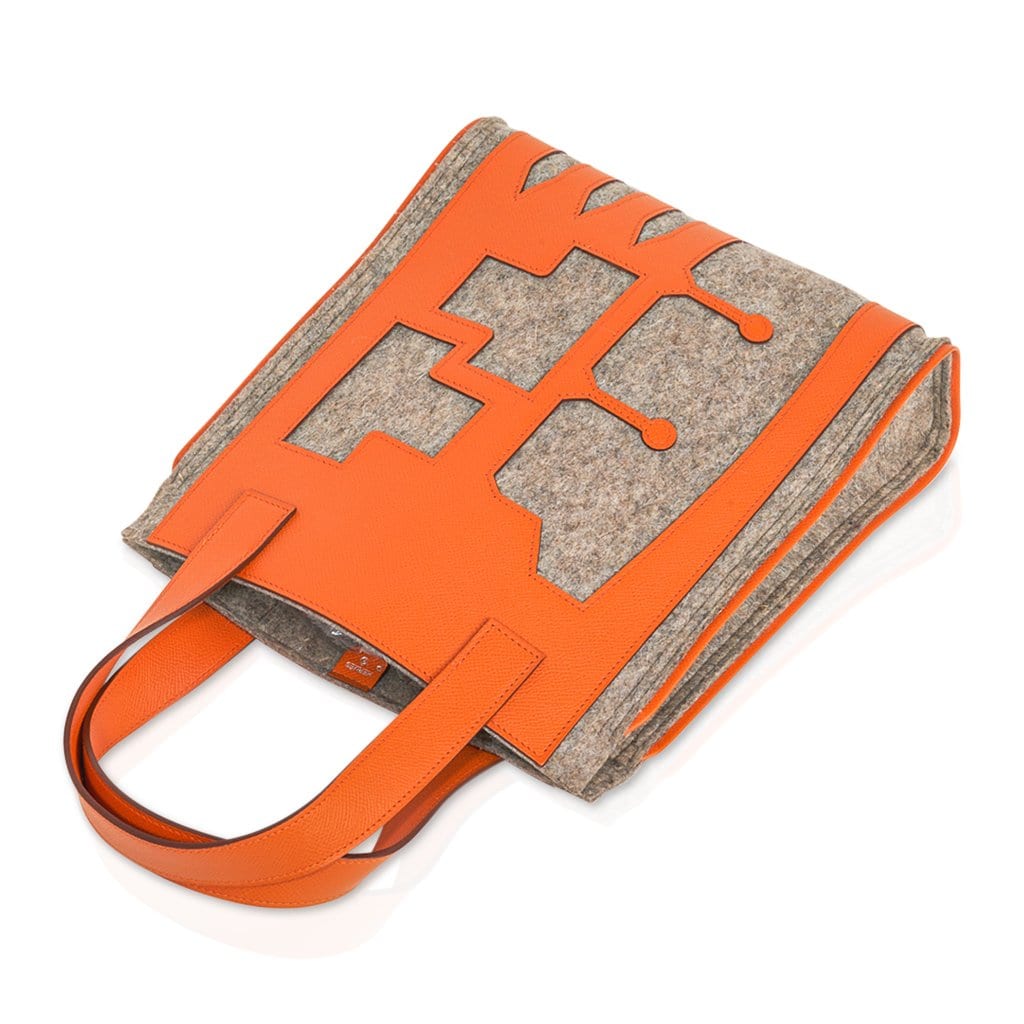 Hermès Petit H Skeleton Tote Feu Pascale Mussard – Limited Edition Hermes Petit h Skeleton Tote Feu Pascale Mussard Limited Edition Bag - View 4